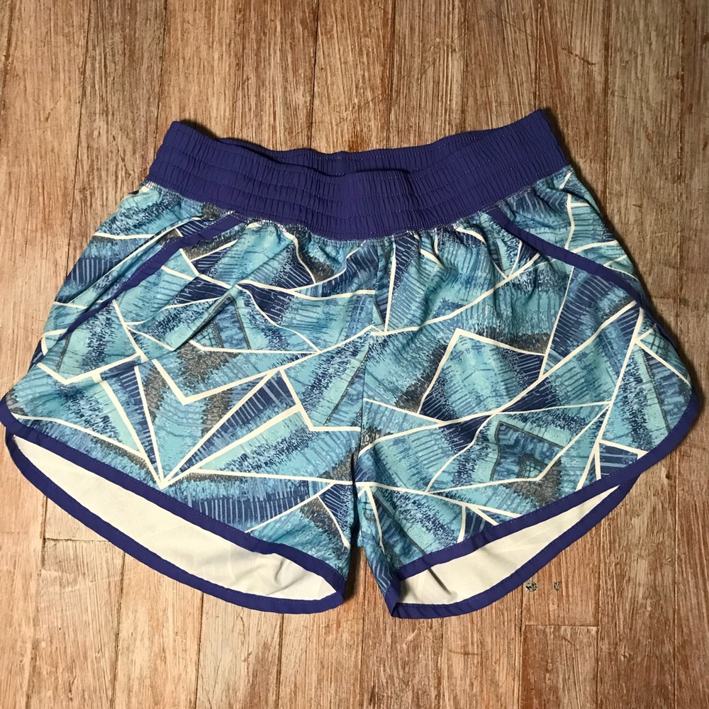 Blue patterned Champion running shorts size S